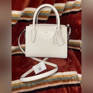 Coach Andrea Medium Carryall in Chalk